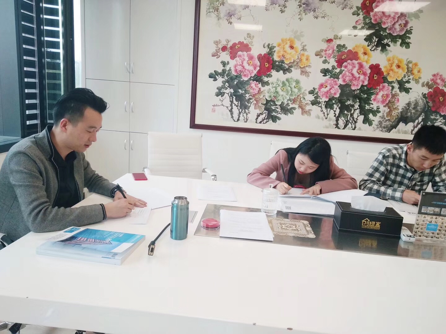 熱烈祝賀錢總簽約創綠家浙江省縣級市代理！